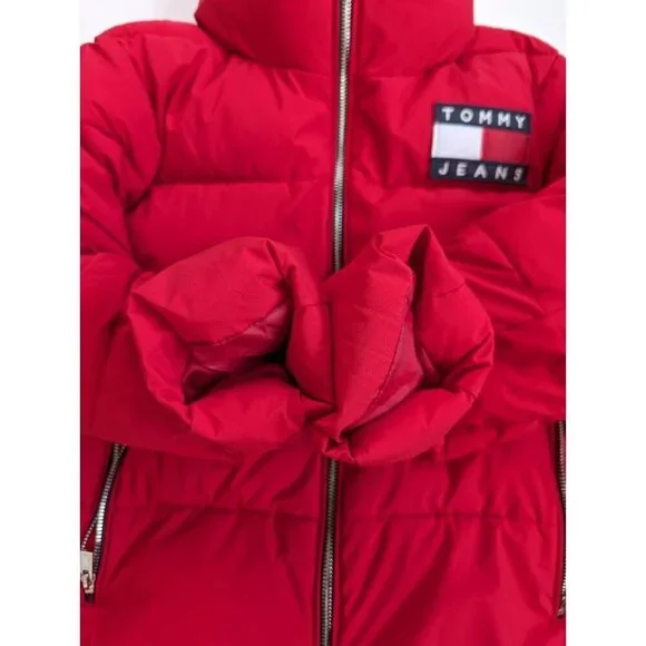Tommy Hilfiger Tommy Jeans Cropped Women's Red Puffer Jacket Size M - Picture 8 of 15